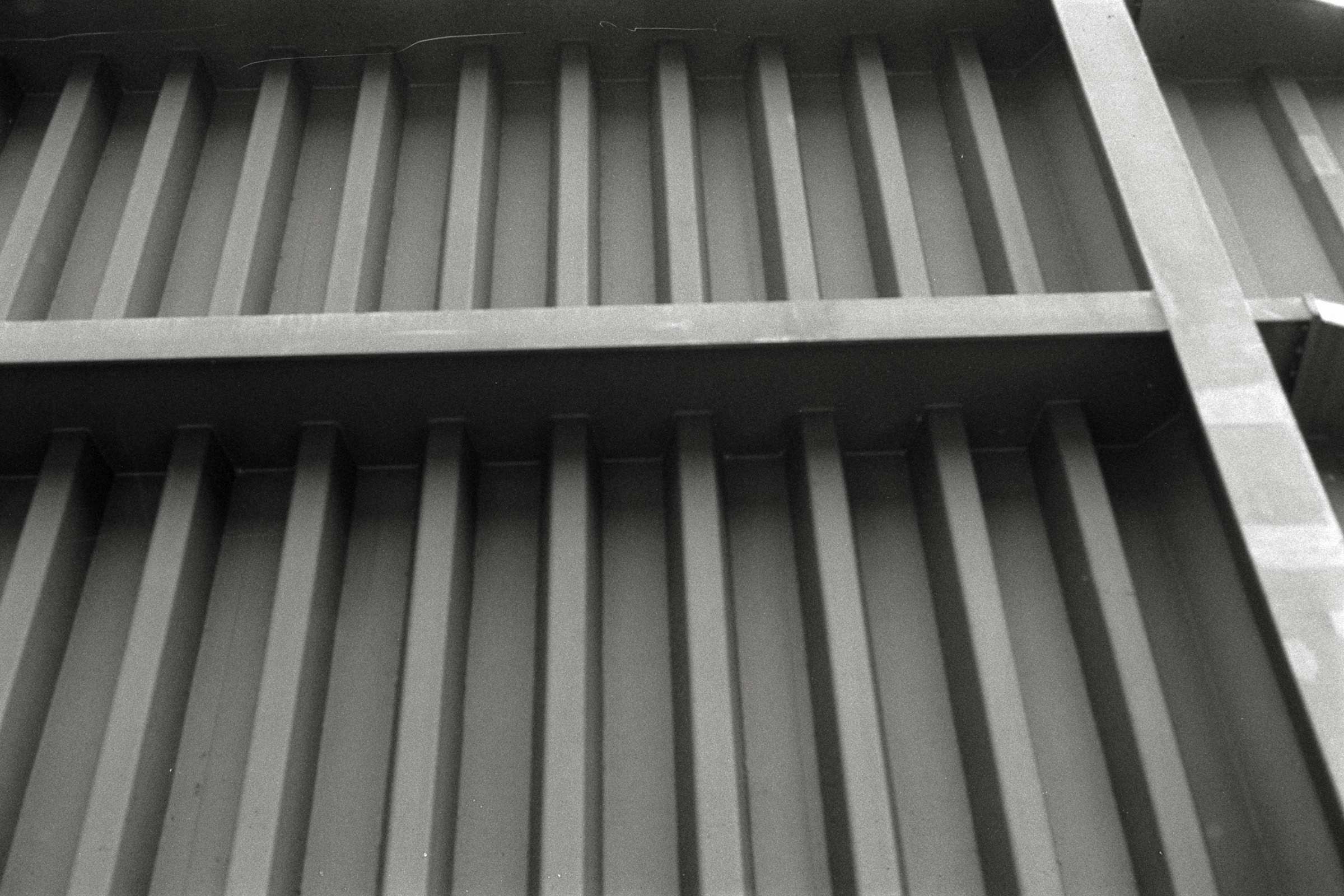 AHP F1992 06 002 sc250507 img20 NLP